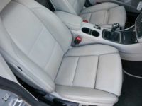 Mercedes CLA 200 - AMG-PACK BI-XENON PDC PANO SPORTSEATS NAVI - <small></small> 15.990 € <small>TTC</small> - #14