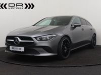 Mercedes CLA Shooting Brake 180 BUSINESS SOLUTIONS- NAVI - LED - <small></small> 21.495 € <small>TTC</small> - #1