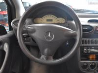 Mercedes Classe A Mercedes 1.6 160 102ch AVANTGARDE AMBIANCE BVA ENTRETIEN COMPLET SUIVI GRANTIE 6 60 MOIS - <small></small> 4.890 € <small>TTC</small> - #12