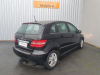 Mercedes Classe B 200 W245 2.0 CDI 140CH BVM6 design 178Mkms 05-2009 - <small></small> 5.490 € <small>TTC</small> - #2