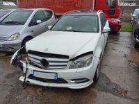 Mercedes Classe C 250 CDI pack AMG 204 cv pour pièces - <small></small> 150 € <small></small> - #1