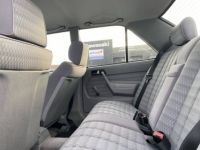 Mercedes Classe E 190 2.3 I 8 V - <small></small> 9.500 € <small>TTC</small> - #13