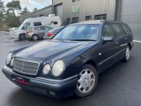 Mercedes Classe E 210) Break 420 T 4.2 i 32V 279 cv Boîte auto - <small></small> 7.990 € <small>TTC</small> - #2