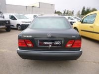 Mercedes Classe E 420 v8 Elégance A - <small></small> 8.990 € <small>TTC</small> - #4