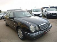 Mercedes Classe E 420 v8 Elégance A - <small></small> 8.990 € <small>TTC</small> - #5