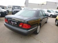 Mercedes Classe E 420 v8 Elégance A - <small></small> 8.990 € <small>TTC</small> - #6