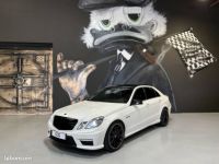 Mercedes Classe E Mercedes Berline 63 AMG Pack Carbone-Toit ouvrant-Keyless - <small></small> 34.990 € <small>TTC</small> - #1