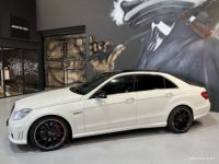 Mercedes Classe E Mercedes Berline 63 AMG Pack Carbone-Toit ouvrant-Keyless - <small></small> 34.990 € <small>TTC</small> - #4