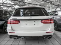 Mercedes Classe E V 63 AMG 571ch 4Matic+ 9G - <small></small> 59.990 € <small>TTC</small> - #4