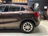 Mercedes Classe GLA 180 INSPIRATION 7-G DCT A - <small></small> 16.990 € <small>TTC</small> - #43