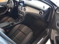 Mercedes Classe GLA 200 Premium Plus Urbain Business AMG PANO-ROOF - <small></small> 26.450 € <small>TTC</small> - #44