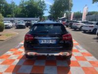 Mercedes Classe GLA 220D 4MATIC 7G-DCT SENSATION GPS - <small></small> 20.750 € <small>TTC</small> - #27