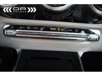 Mercedes Classe GLA 250 7 GTRONIC LUXURY LINE - LEDER NAVI DAB PANODAK MIRROR LINK - <small></small> 34.995 € <small>TTC</small> - #24