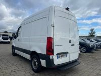 Mercedes Sprinter LOA / TVA L2H1 211CDI 2.2 D 16V Fourgon moyen 114 cv - <small></small> 28.990 € <small>TTC</small> - #3