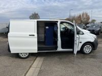 Mercedes Vito III 114 2.2 CDI 136ch 3Places 1erMain GPS Caméra 11,650€ H.T - <small></small> 13.980 € <small>TTC</small> - #9