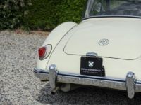 MG MGA Coupe - <small></small> 29.000 € <small>TTC</small> - #28