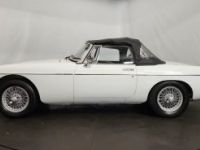 MG MGB B cabriolet boite auto - <small></small> 25.000 € <small>TTC</small> - #23