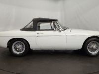 MG MGB B cabriolet boite auto - <small></small> 25.000 € <small>TTC</small> - #27