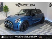 Mini Cooper 1.5i - 136 - BVR LCI BERLINE Edition Premium PHASE 3 - <small></small> 26.490 € <small>TTC</small> - #1