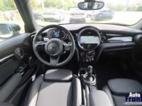 Mini Cooper AUT 3-D APPLE CARPL NAVI BLACK-PACK 16 - <small></small> 25.950 € <small>TTC</small> - #19