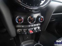 Mini Cooper AUT 5-DEUR NAVI BLACK PCK APPLE SPORTSTL - <small></small> 27.950 € <small>TTC</small> - #33