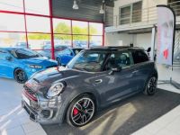 Mini Cooper JOHN WORKS 2,0 231 BVA8 GPS CAMERA TOIT PANO KEYLESS BLUETOOTH APPLE CARPLAY REGULATEU - <small></small> 30.990 € <small>TTC</small> - #1