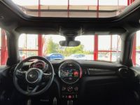 Mini Cooper JOHN WORKS 2,0 231 BVA8 GPS CAMERA TOIT PANO KEYLESS BLUETOOTH APPLE CARPLAY REGULATEU - <small></small> 30.990 € <small>TTC</small> - #12