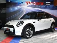 Mini Cooper Restylé 1.5 Turbo 136 BVA GPS Lumière D’ambiance Régulateur Car Play Semi Cuir JA 17 - <small></small> 22.990 € <small>TTC</small> - #1