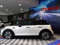 Mini Cooper Restylé 1.5 Turbo 136 BVA GPS Lumière D’ambiance Régulateur Car Play Semi Cuir JA 17 - <small></small> 22.990 € <small>TTC</small> - #2