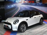 Mini Cooper Restylé 1.5 Turbo 136 BVA GPS Lumière D’ambiance Régulateur Car Play Semi Cuir JA 17 - <small></small> 22.990 € <small>TTC</small> - #4