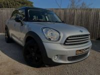 Mini Countryman Cooper 1.6i NAVI-CRUISE-16 BLACK- BT-PDC-CLIMA - <small></small> 9.990 € <small>TTC</small> - #1