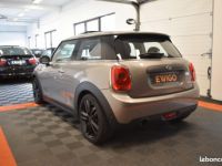 Mini One 1.2 102ch SALT TOIT OUVRANT SEGES CHAUFFANTS ENTRETIEN COMPLET BMW SUIVI GARANTIE 6 A ... - <small></small> 15.990 € <small>TTC</small> - #4