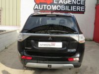 Mitsubishi Outlander 2.0 hybrid 203 h 120 instyle sport 4 wd bva - <small></small> 15.990 € <small>TTC</small> - #4