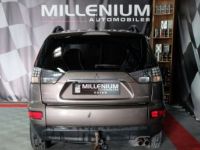 Mitsubishi Outlander 2.2 DI-D INSTYLE - <small></small> 9.990 € <small>TTC</small> - #4