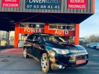 Mitsubishi Outlander 2.2 di-d **Carosserie a revoir** - <small></small> 7.990 € <small>TTC</small> - #9