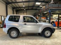 Mitsubishi Pajero COURT 2.5 TURBO-D CLASSIC 115cv 4X4 3P BVM - <small></small> 16.700 € <small>TTC</small> - #11