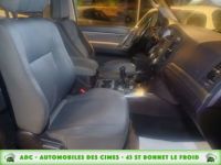 Mitsubishi Pajero III (2) 3.2 DI-D 200CH INVITE 3P - <small></small> 19.700 € <small>TTC</small> - #9