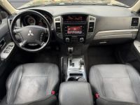 Mitsubishi Pajero LONG 3.2 DI-D 190 Instyle A // 7 PLACES / TOIT OUVRANT / SIEGES CHAUFFANTS / Garantie 12 mois - <small></small> 30.980 € <small>TTC</small> - #2