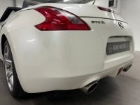 Nissan 370Z Roadster 3.7l V6 328 ch BVA 07/2010 - <small></small> 25.990 € <small>TTC</small> - #11