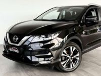 Nissan Qashqai 1.5 dCi BOITE AUTO ATTELAGE NAVI CLIM PDC ETC - <small></small> 21.490 € <small>TTC</small> - #2