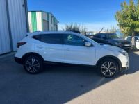 Nissan Qashqai 1.6 163ch N-Connecta - CAM 360° - TOIT PANO - <small></small> 14.490 € <small>TTC</small> - #6