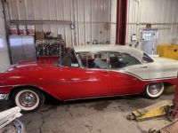 Oldsmobile 98 - <small></small> 36.000 € <small>TTC</small> - #1