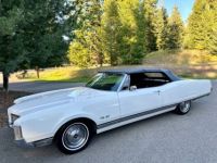 Oldsmobile 98 Ninety-Eight  - <small></small> 30.000 € <small>TTC</small> - #25