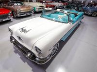 Oldsmobile 98 Starfire Convertible  - <small></small> 80.000 € <small>TTC</small> - #1