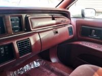 Oldsmobile Custom Cruiser - <small></small> 19.000 € <small>TTC</small> - #15