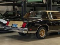 Oldsmobile Hurst Hurst/Olds  - <small></small> 28.000 € <small>TTC</small> - #23