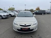 Opel Astra 1.4 TWINPORT ESSENTIA - <small></small> 7.790 € <small>TTC</small> - #2