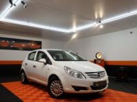 Opel Corsa 1.2 TWINPORT ESSENTIA 5P - <small></small> 5.990 € <small>TTC</small> - #1