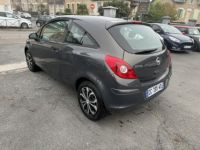 Opel Corsa 1.2i - 85 Twinport Graphite Gps + Clim - <small></small> 6.990 € <small>TTC</small> - #4