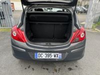 Opel Corsa 1.2i - 85 Twinport Graphite Gps + Clim - <small></small> 6.990 € <small>TTC</small> - #10